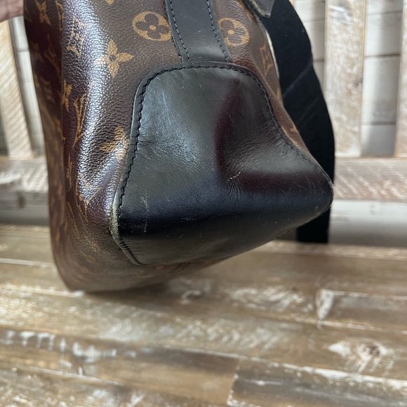 Louis Vuitton Torres Macassar Laptop Messenger Bag - Picture 8 of 12